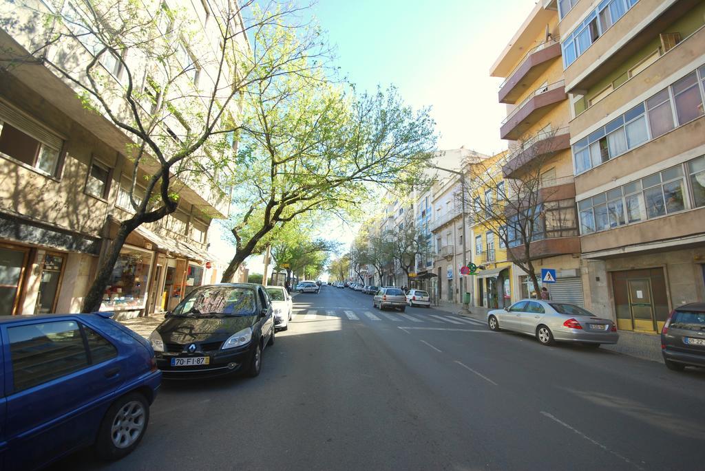 Sombrero Apartment Graca Lisbon Bagian luar foto